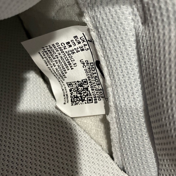 Nike Low Dunk Photons - Picture 3 of 4